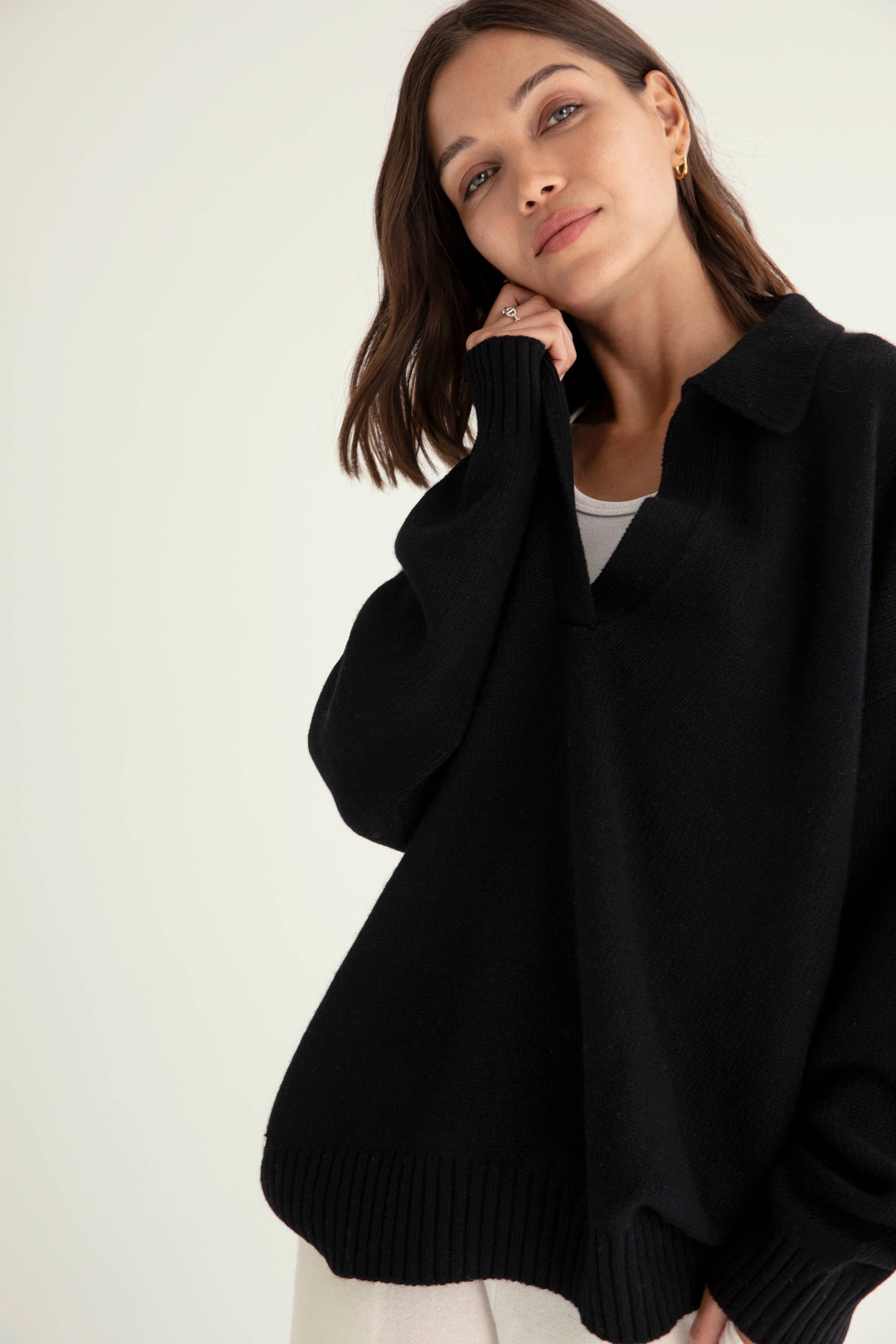 The Cashmere Collar Sweater in Black