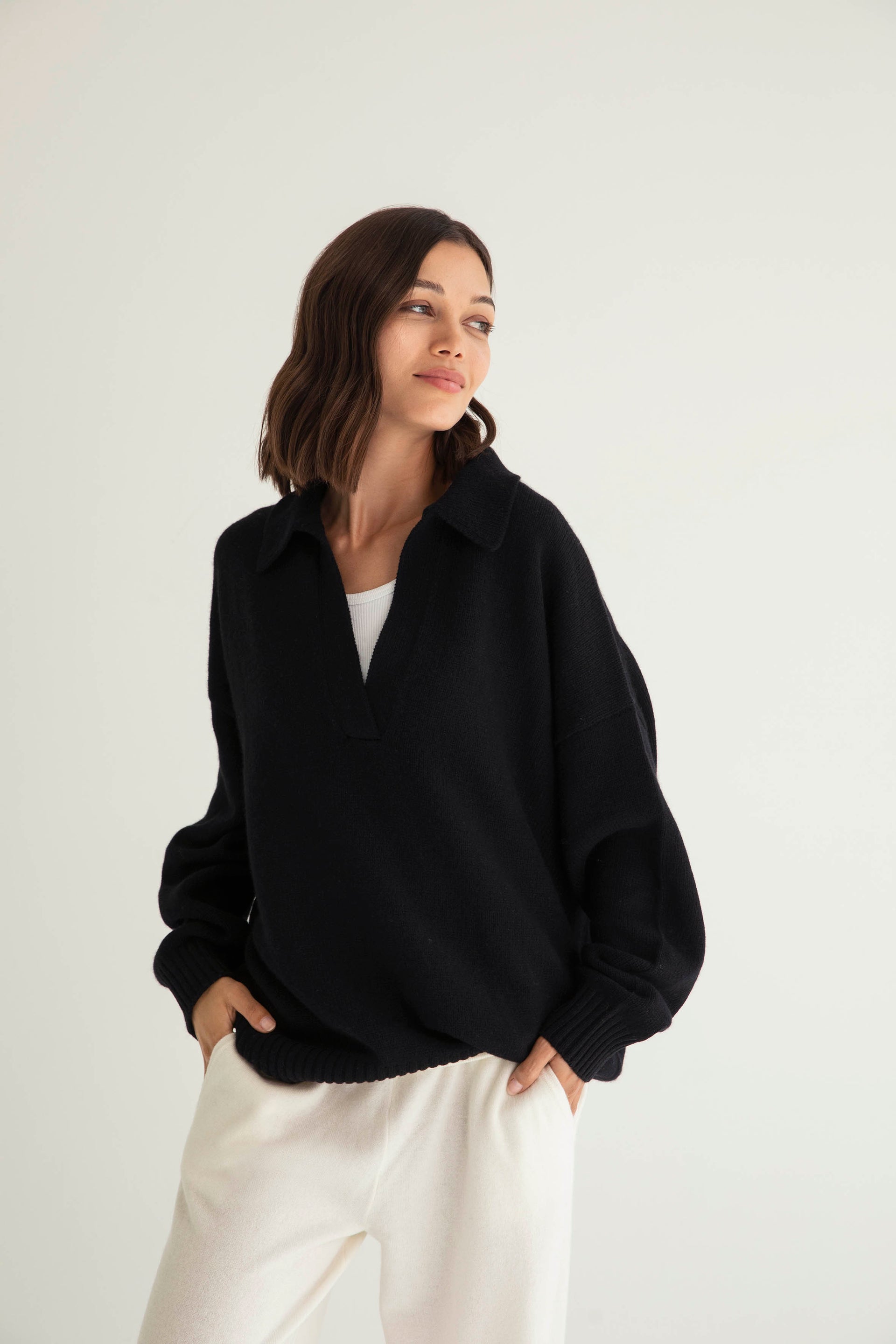 The Cashmere Collar Sweater in Black