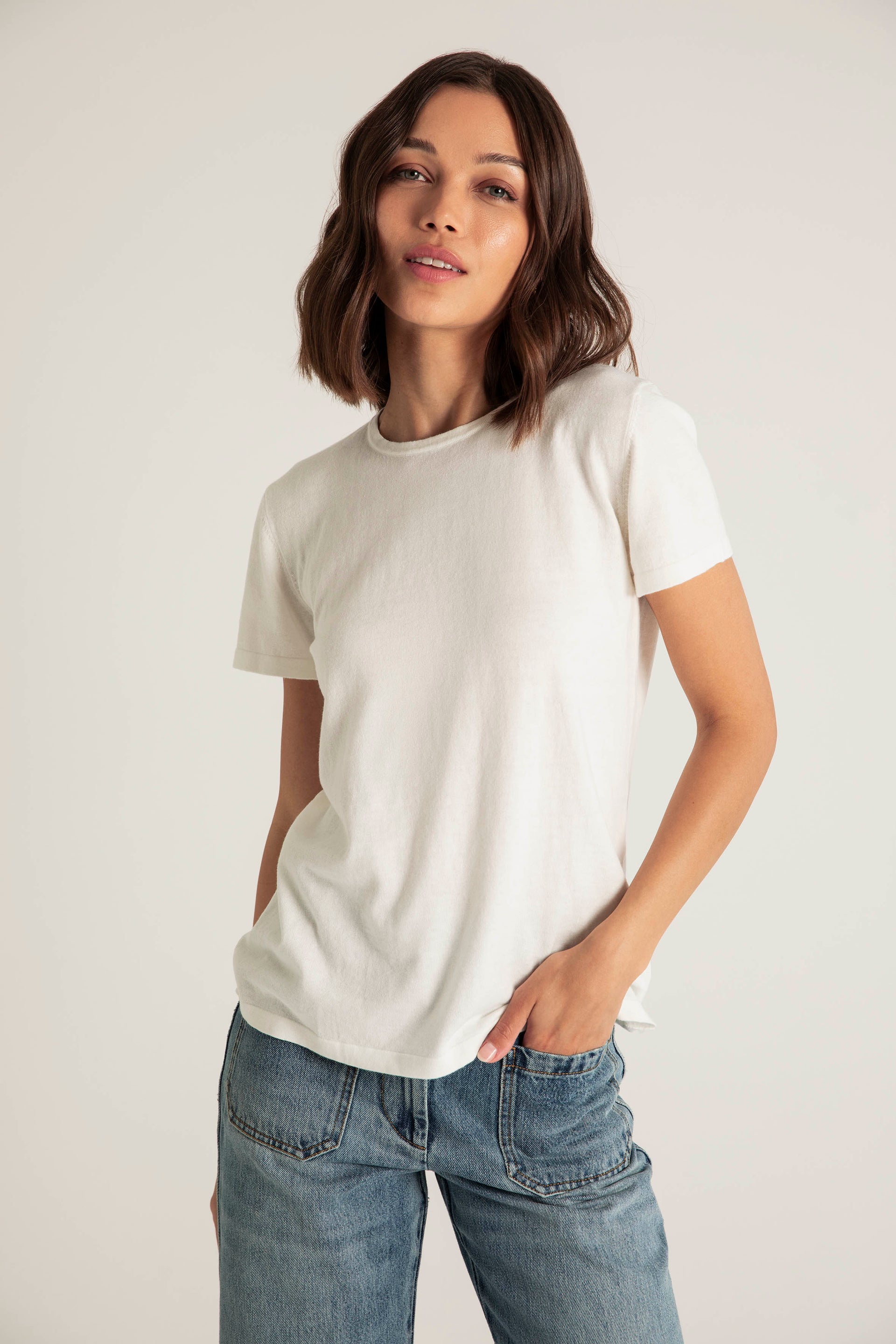 Cashmere Regular Tee in Ivory White