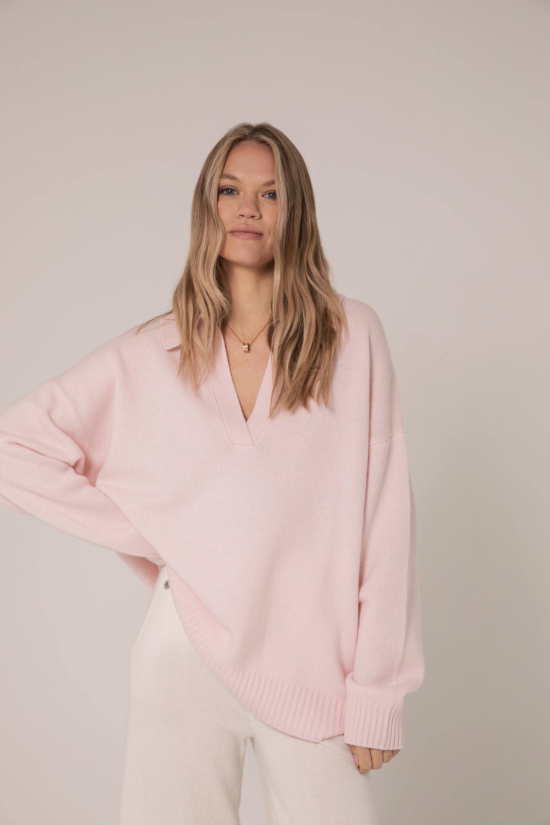 The Cashmere Collar Sweater in Pink Shell